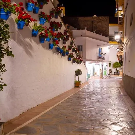 Banus - Lorcrimar Banus * Marbella