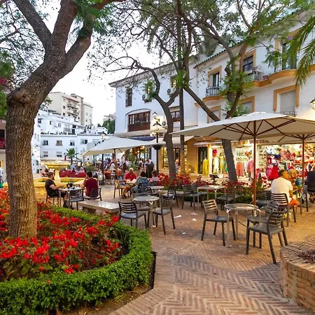 Banus - Lorcrimar Banus